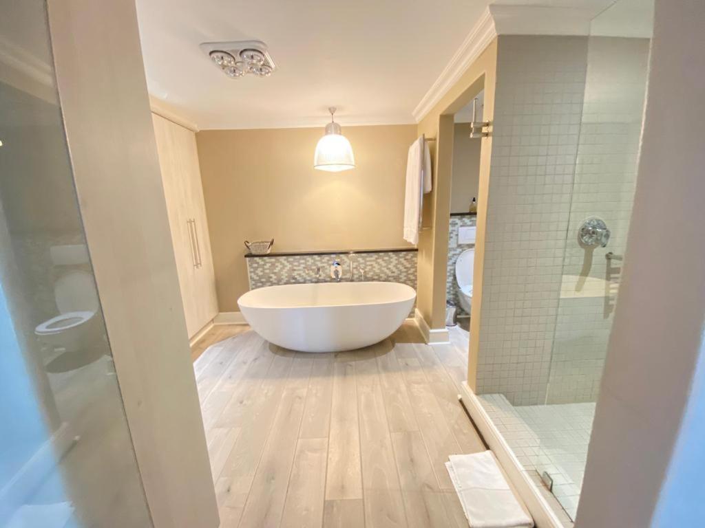 Loddey'S Self Catering Apartments - By Beach Collection 斯特兰德 外观 照片