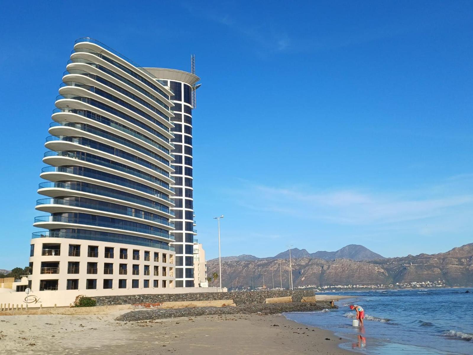 Loddey'S Self Catering Apartments - By Beach Collection 斯特兰德 外观 照片
